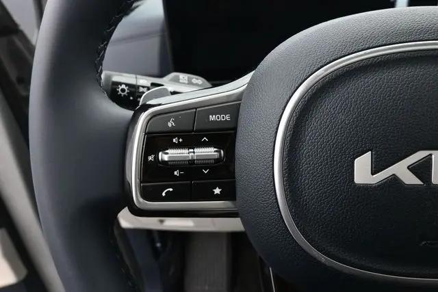 2026 Kia Carnival MPV SX