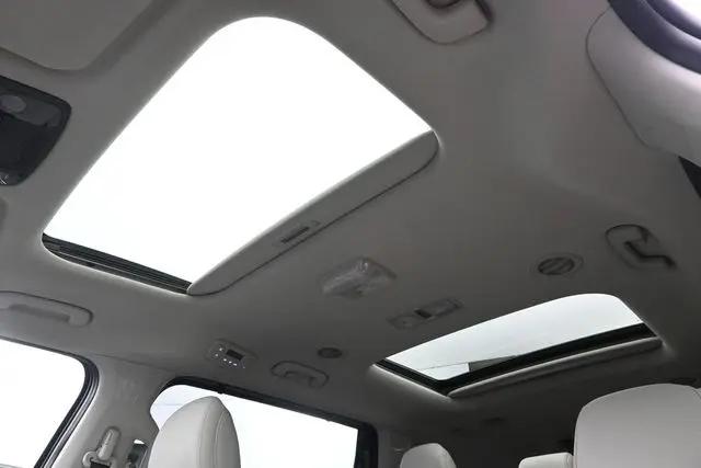 2026 Kia Carnival MPV SX