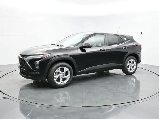 2026 Chevrolet Trax FWD LS