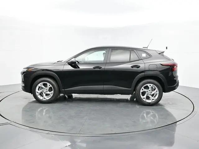 2026 Chevrolet Trax FWD LS