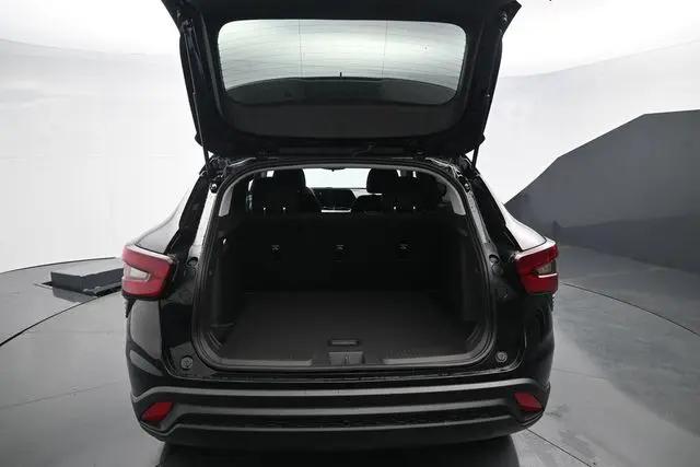 2026 Chevrolet Trax FWD LS