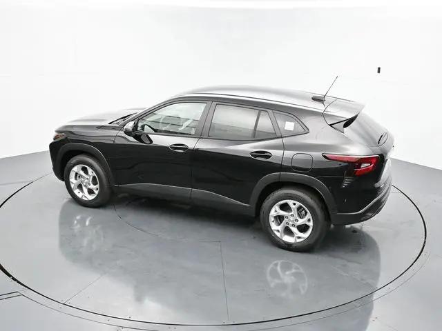 2026 Chevrolet Trax FWD LS