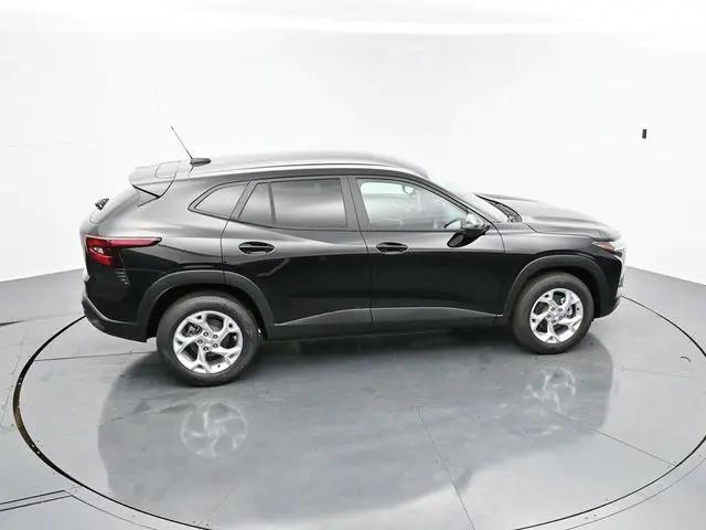 2026 Chevrolet Trax FWD LS