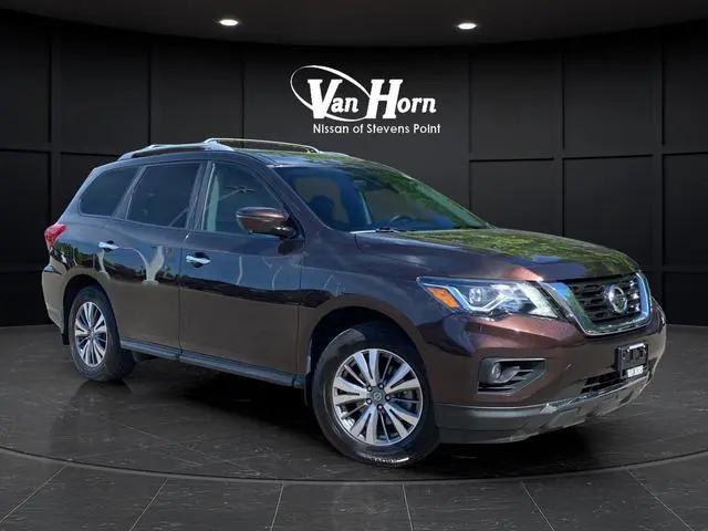 2020 Nissan Pathfinder SL 4WD for sale in Stevens Point, WI