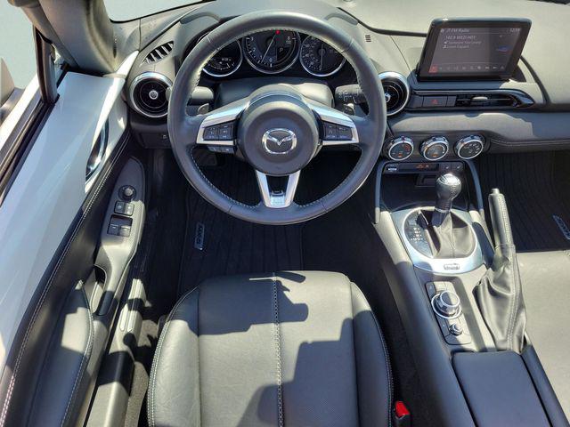 2022 Mazda MX-5 Miata RF Grand Touring