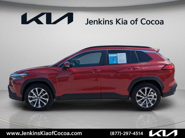 2023 Toyota Corolla Cross XLE