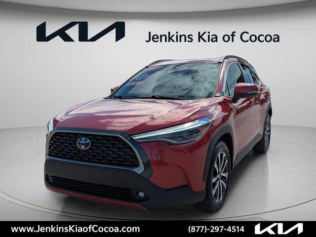 2023 Toyota Corolla Cross XLE