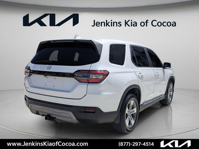 2023 Honda Pilot AWD EX-L 8 Passenger