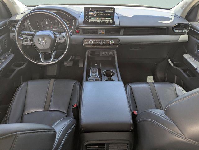 2023 Honda Pilot AWD EX-L 8 Passenger