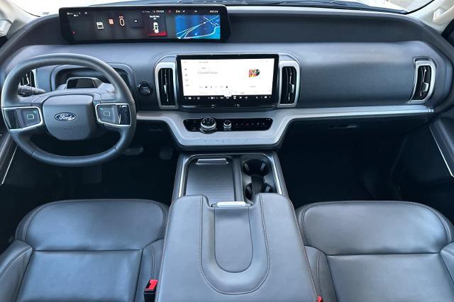 2025 Ford Expedition Active MAX