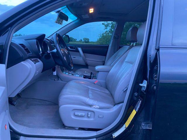 2008 Toyota Highlander Sport
