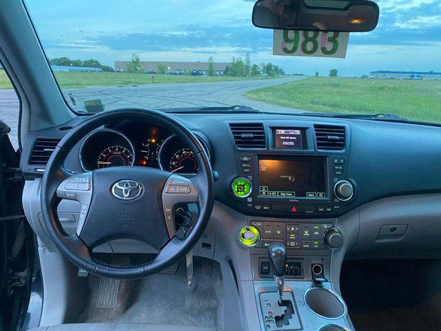 2008 Toyota Highlander Sport