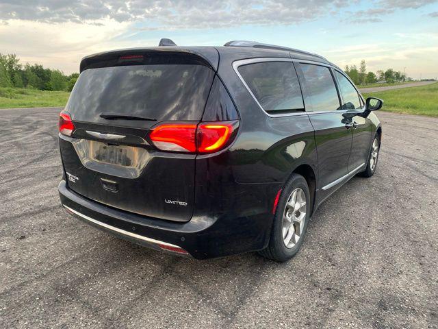 2018 Chrysler Pacifica Limited
