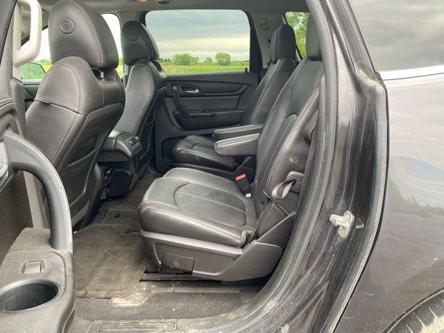2017 Chevrolet Traverse 2LT