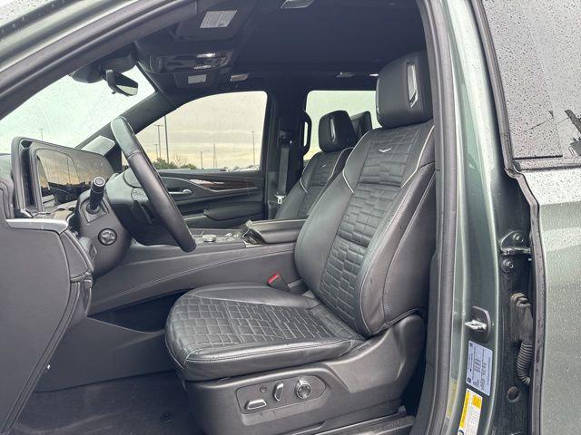 2024 Cadillac Escalade 4WD Sport Platinum