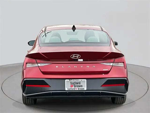 2025 Hyundai Elantra Hybrid Limited