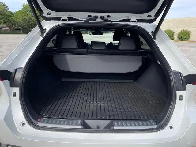 2024 Toyota Venza LE