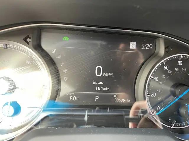 2024 Toyota Venza LE