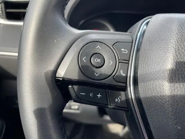 2024 Toyota Venza LE