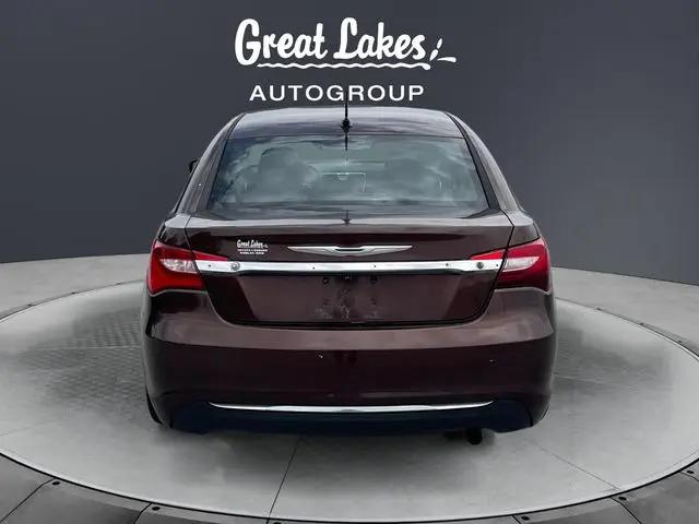 2013 Chrysler 200 Touring