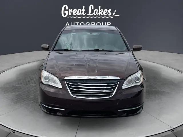 2013 Chrysler 200 Touring