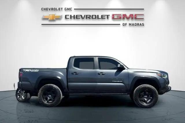 2017 Toyota Tacoma SR5 V6