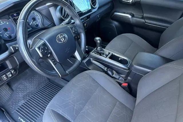 2017 Toyota Tacoma SR5 V6