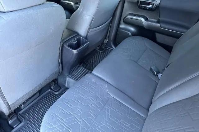 2017 Toyota Tacoma SR5 V6