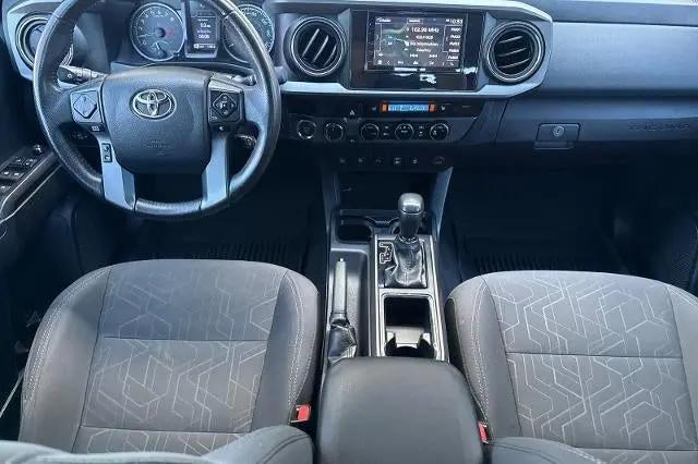 2017 Toyota Tacoma SR5 V6