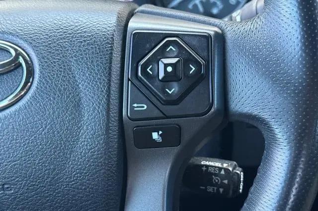 2017 Toyota Tacoma SR5 V6