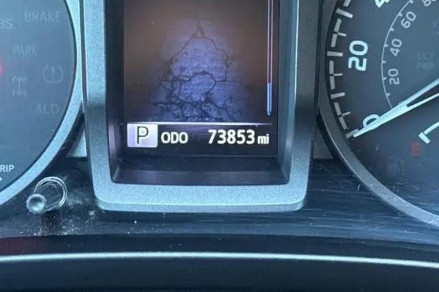 2017 Toyota Tacoma SR5 V6