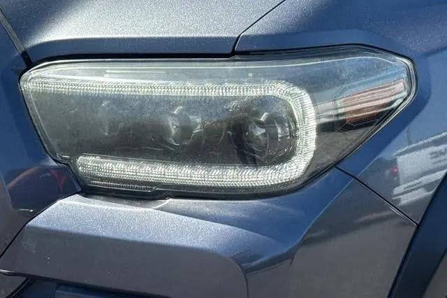 2017 Toyota Tacoma SR5 V6
