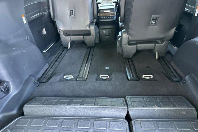 2025 Toyota Sienna Platinum