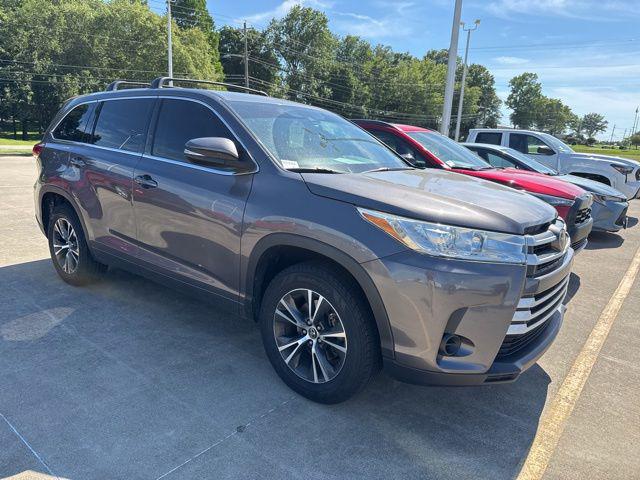2017 Toyota Highlander LE