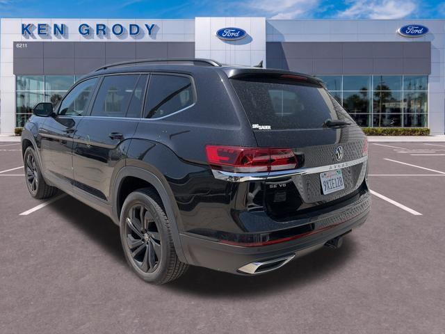 2022 Volkswagen Atlas 3.6L V6 SE w/Technology