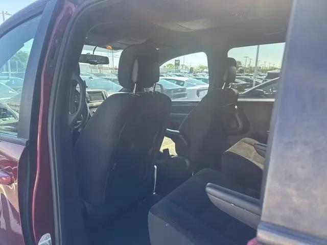 2018 Dodge Grand Caravan SE Plus