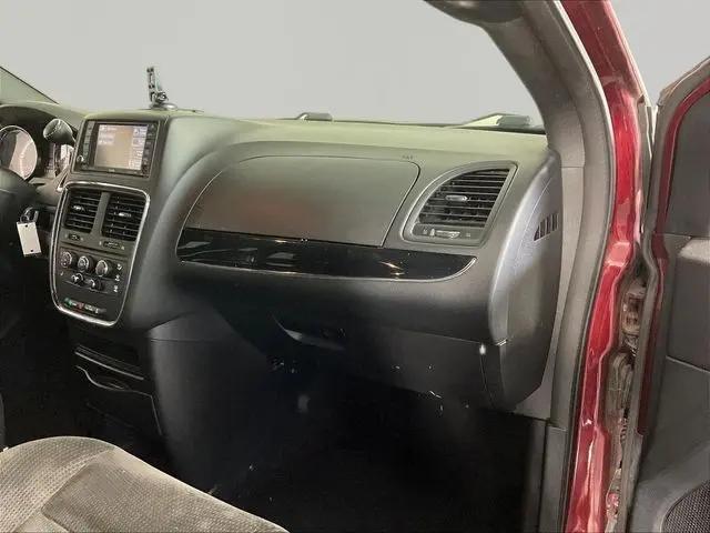 2018 Dodge Grand Caravan SE Plus