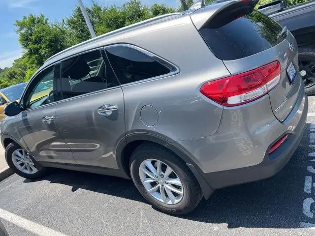 2017 Kia Sorento 2.4L LX