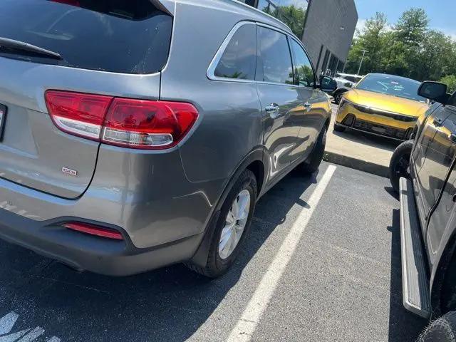 2017 Kia Sorento 2.4L LX