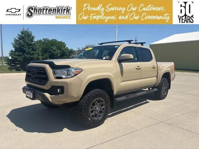 2017 Toyota Tacoma SR5 V6 for sale in Waukee, IA