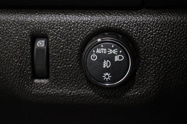 2022 Chevrolet Colorado 2WD Crew Cab Short Box LT