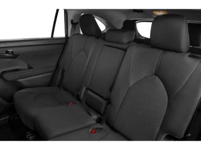2022 Toyota Highlander Hybrid Platinum