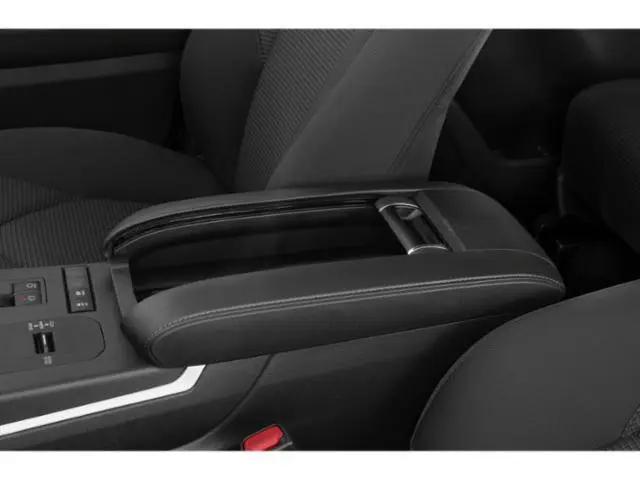 2022 Toyota Highlander Hybrid Platinum