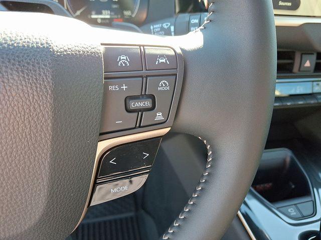 2025 Toyota Crown Signia Limited