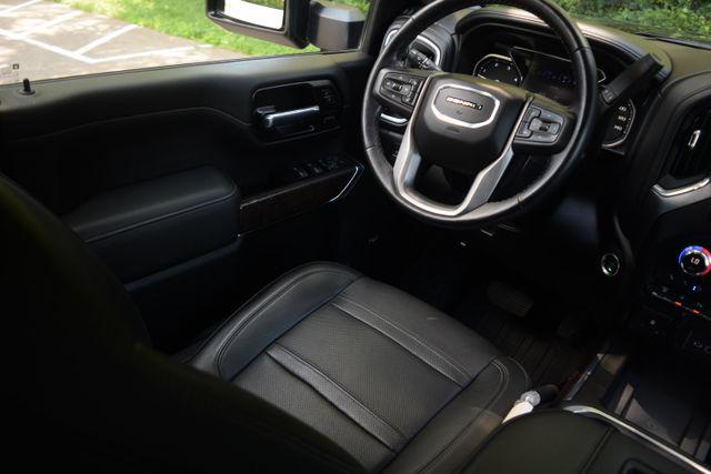 2022 GMC Sierra 3500HD 4WD Crew Cab Long Bed Denali