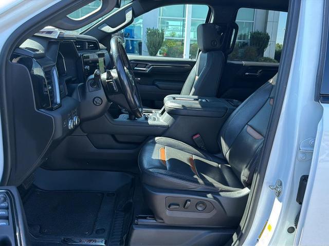 2022 GMC Sierra 1500 4WD Crew Cab Short Box AT4
