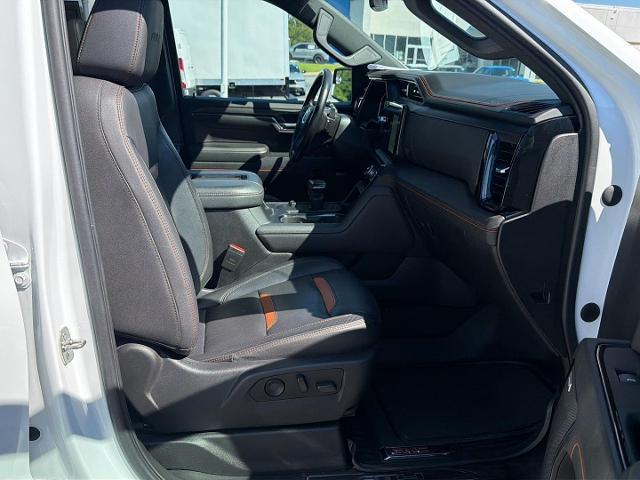 2022 GMC Sierra 1500 4WD Crew Cab Short Box AT4