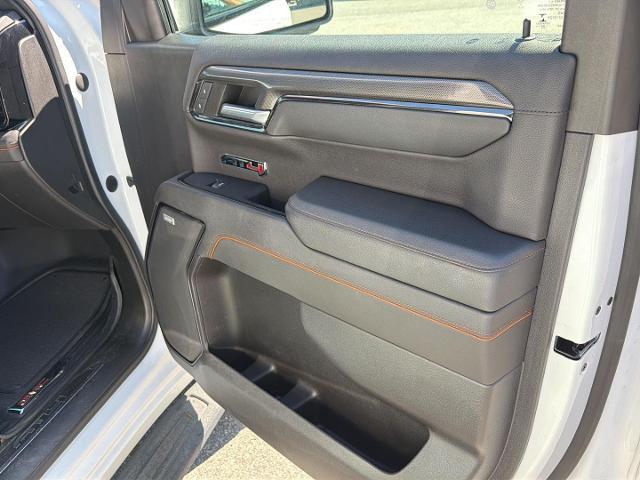 2022 GMC Sierra 1500 4WD Crew Cab Short Box AT4