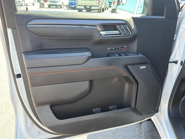 2022 GMC Sierra 1500 4WD Crew Cab Short Box AT4