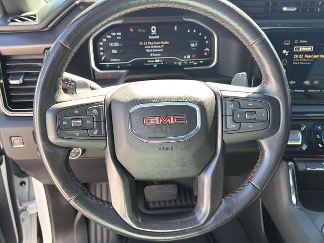 2022 GMC Sierra 1500 4WD Crew Cab Short Box AT4